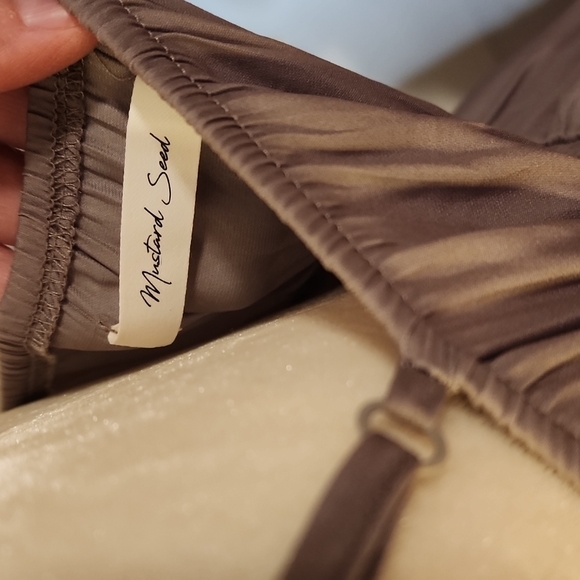 👒💐✈️🏖Mustard Seed Maxi Dress LG NWOT - Picture 6 of 10